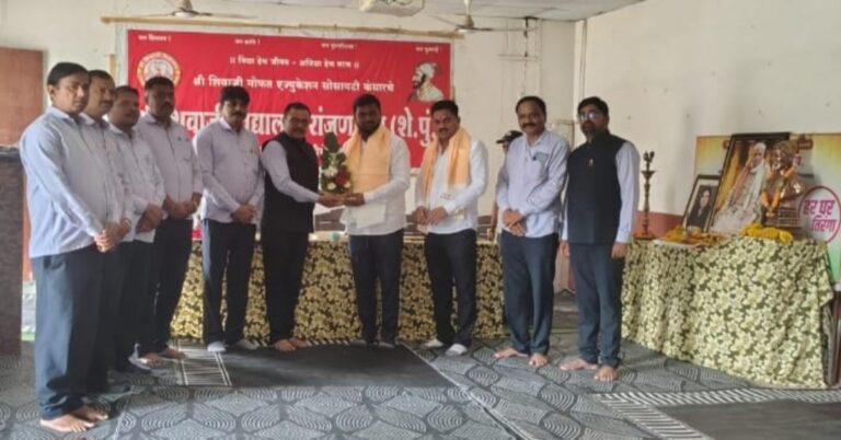 Screenshot_20250714_221903_WhatsApp