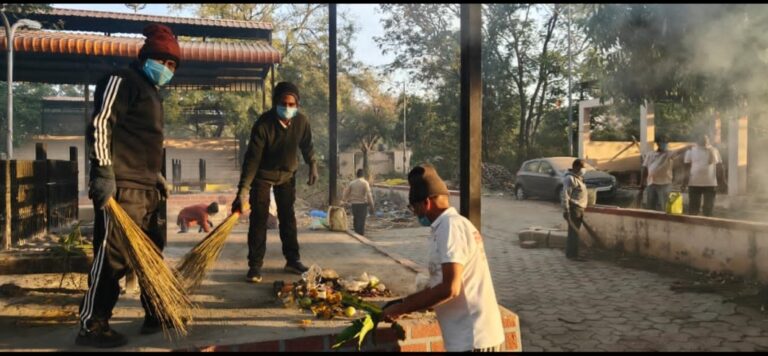 Screenshot_20251222_213048_WhatsApp